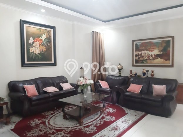 Rumah Mewah Dijual LT 717m2 di Cinere, Depok Rumah Mewah Dijual LT 717m2 di Cinere, Depok