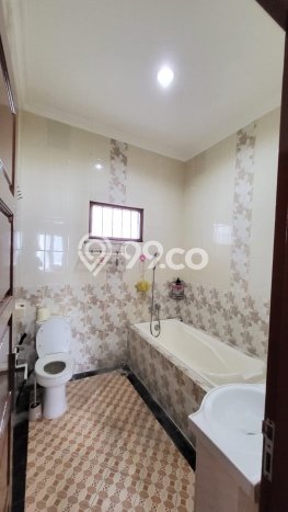 Hunian Mewah LB 250m2 Siap Huni Desain Elegan di Harjamukti, Depok Hunian Mewah LB 250m2 Siap Huni Desain Elegan di Harjamukti, Depok