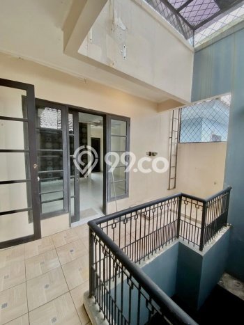 Jual Rumah Eksklusif 3 KT di Legenda Wisata, Bogor Jual Rumah Eksklusif 3 KT di Legenda Wisata, Bogor