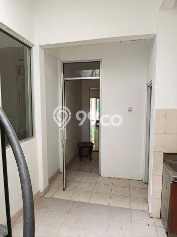 Jual Rumah Eksklusif 3 KT di Raffles Hills, Jakarta Timur Jual Rumah Eksklusif 3 KT di Raffles Hills, Jakarta Timur