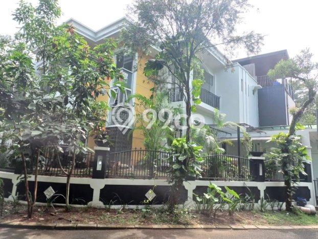 Hunian Mewah LB 250m2 Siap Huni Desain Elegan di Citra Grand, Jakarta Timur Hunian Mewah LB 250m2 Siap Huni Desain Elegan di Citra Grand, Jakarta Timur
