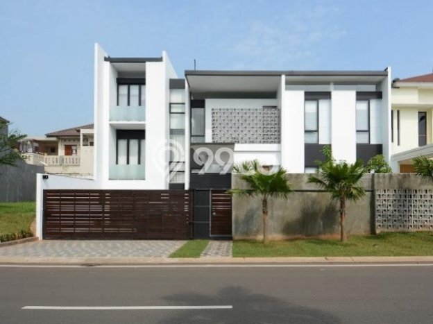 Rumah Elit Modern Tanpa Renovasi di Kota Wisata Bogor Rumah Elit Modern Tanpa Renovasi di Kota Wisata Bogor