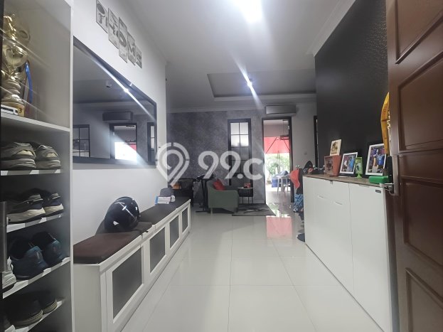Dijual Rumah Mewah Megah Dengan View Cantik di Citra Grand, Jakarta Timur Dijual Rumah Mewah Megah Dengan View Cantik di Citra Grand, Jakarta Timur