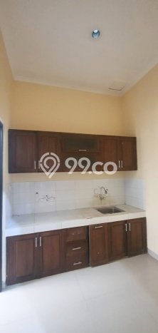 Hunian Cantik Modern Lb 150m2 di Cipayung, Jakarta Timur Hunian Cantik Modern Lb 150m2 di Cipayung, Jakarta Timur