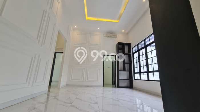 Siap Huni Rumah Mewah 4 Kamar di Cilandak Dekat ke Mana Pun Siap Huni Rumah Mewah 4 Kamar di Cilandak Dekat ke Mana Pun