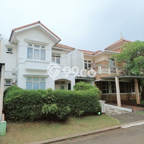 Rumah Minimalis 3 Kamar LT 200m2 di Legenda Wisata Rumah Minimalis 3 Kamar LT 200m2 di Legenda Wisata