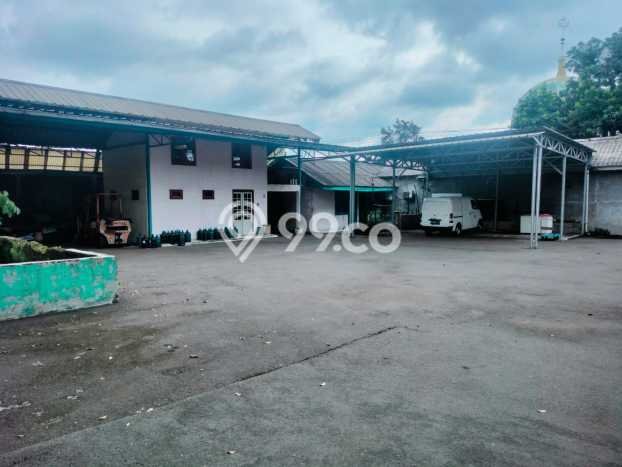 Unit Gudang Dijual di Bekasi LT 3084m2 & LB 1100m2 Unit Gudang Dijual di Bekasi LT 3084m2 & LB 1100m2