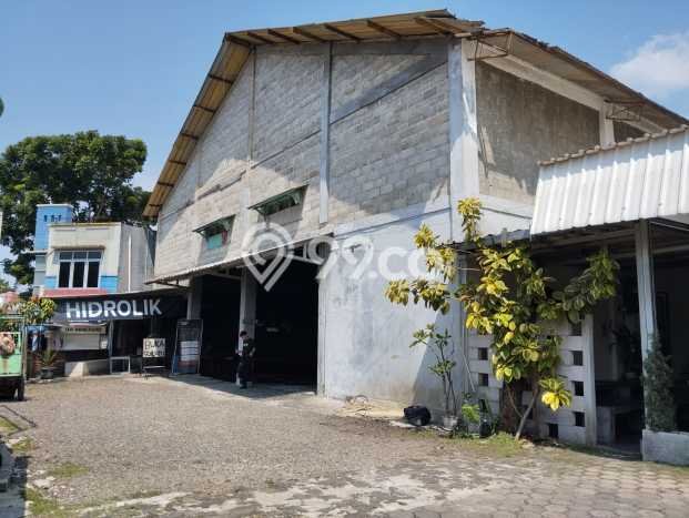 Dijual! Komersial di Tanah Baru Bogor LT 895m2 / LB 500m2 Kawasan Bisnis Dijual! Komersial di Tanah Baru Bogor LT 895m2 / LB 500m2 Kawasan Bisnis