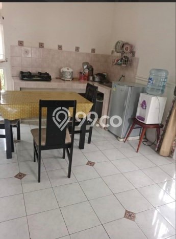 DIJUAL! Vila Kawasan Cipanas, Area 194m2m², Posisi Strategis DIJUAL! Vila Kawasan Cipanas, Area 194m2m², Posisi Strategis