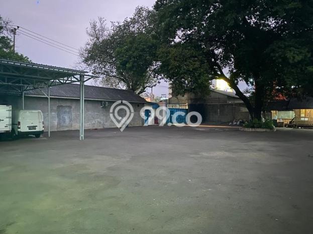 Unit Gudang Dijual di Bekasi LT 3084m2 & LB 1100m2 Unit Gudang Dijual di Bekasi LT 3084m2 & LB 1100m2