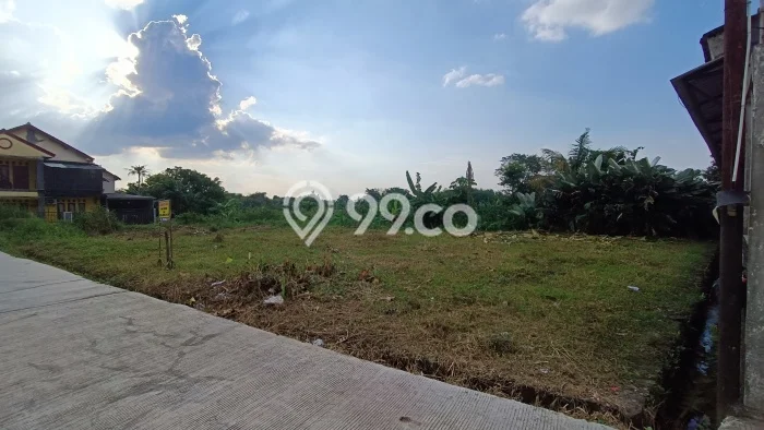 Kavling Tanah di Ciomas Dijual Luas 307m2 Legalitas SHM Kavling Tanah di Ciomas Dijual Luas 307m2 Legalitas SHM