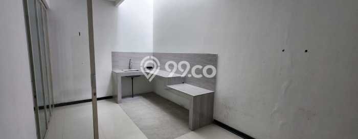 Rumah di Pakuwon City, 3 KM, Design Minimalis, Luas 144m2m² LB 144m2m² Rumah di Pakuwon City, 3 KM, Design Minimalis, Luas 144m2m² LB 144m2m²