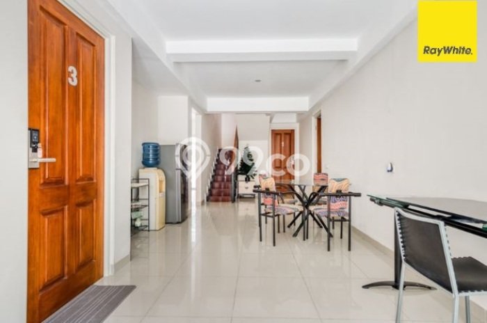Rumah Elit Modern Siap Huni di Semolowaru Surabaya Rumah Elit Modern Siap Huni di Semolowaru Surabaya