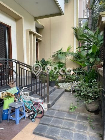 Rumah 3 KT 3 KM di Kawasan Dharma Husada, Surabaya Rumah 3 KT 3 KM di Kawasan Dharma Husada, Surabaya