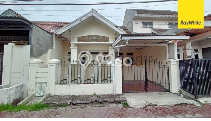 Hunian Cantik Minimalis Lb 105m2 di Rungkut, Surabaya Hunian Cantik Minimalis Lb 105m2 di Rungkut, Surabaya