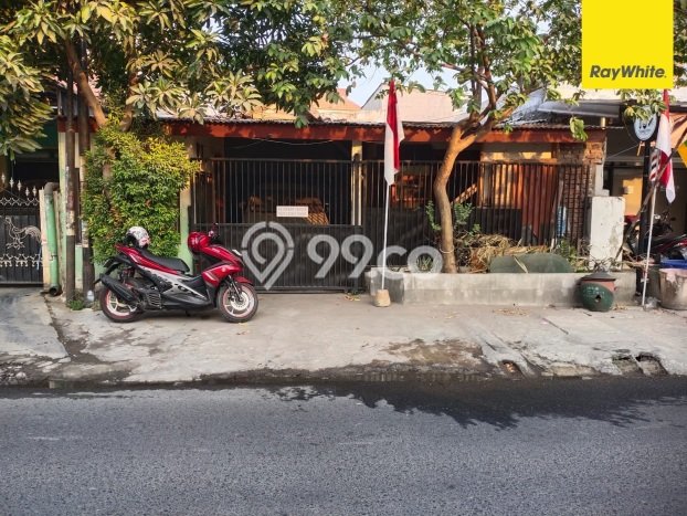 Best Deal Hunian Mewah Ideal dan Luas di Wonokromo, Surabaya Best Deal Hunian Mewah Ideal dan Luas di Wonokromo, Surabaya