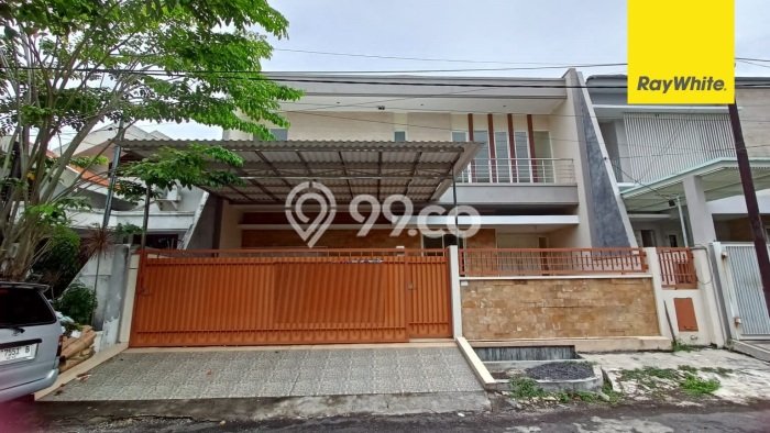 Rumah Berkualitas area Dharma Husada, Surabaya, Luas 300m2m² LB 300m2m² - HARGA NEGO! Rumah Berkualitas area Dharma Husada, Surabaya, Luas 300m2m² LB 300m2m² - HARGA NEGO!