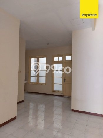 SIAP HUNI! Rumah Strategis di Dharma Husada, LT 120m2m² LB 135m2m² SIAP HUNI! Rumah Strategis di Dharma Husada, LT 120m2m² LB 135m2m²