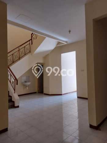 SIAP HUNI! Rumah Strategis di Dharma Husada, LT 120m2m² LB 135m2m² SIAP HUNI! Rumah Strategis di Dharma Husada, LT 120m2m² LB 135m2m²