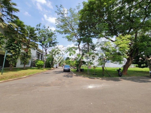 Untuk Dijual Tanah 784m2 di Alam Sutera, Tangerang Untuk Dijual Tanah 784m2 di Alam Sutera, Tangerang