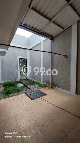 Dijual Rumah Mewah Elegan Dengan View Eksklusif di Summarecon Serpong, Tangerang Dijual Rumah Mewah Elegan Dengan View Eksklusif di Summarecon Serpong, Tangerang