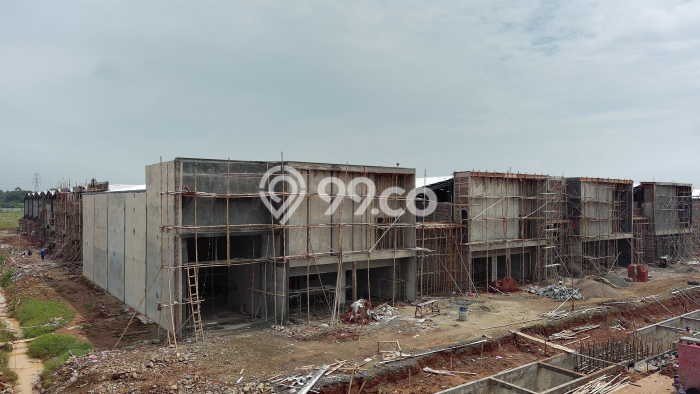Unit Gudang Paling Strategis di Legok Tangerang dengan LB 5000m2 Unit Gudang Paling Strategis di Legok Tangerang dengan LB 5000m2