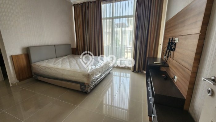 Rumah Luxury Modern Tanpa Renovasi di Gading Serpong Tangerang Rumah Luxury Modern Tanpa Renovasi di Gading Serpong Tangerang