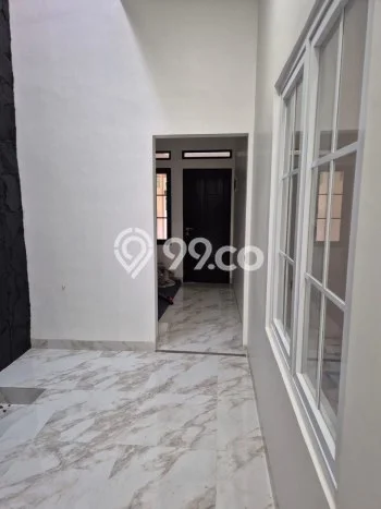 For Sale! Luxury House LT 216m2 Desain Elegan di Kemang Pratama For Sale! Luxury House LT 216m2 Desain Elegan di Kemang Pratama