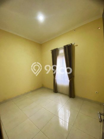 Lokasi strategis! Rumah siap pakai disewakan di Colomadu LB 90m2 Lokasi strategis! Rumah siap pakai disewakan di Colomadu LB 90m2