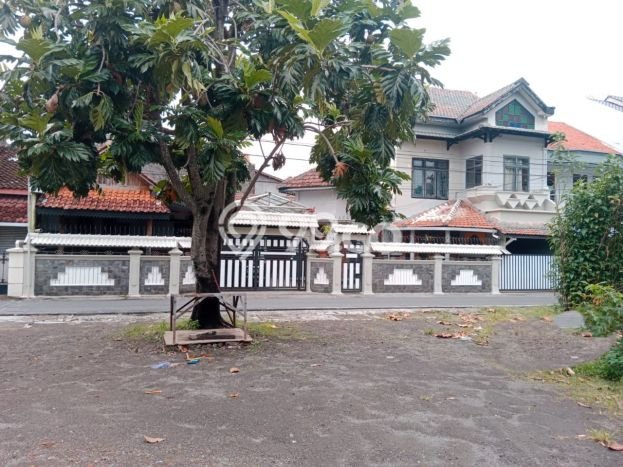 Dijual Hunian Mewah dengan Fasilitas Sekitar Komplit di Laweyan, Surakarta Dijual Hunian Mewah dengan Fasilitas Sekitar Komplit di Laweyan, Surakarta