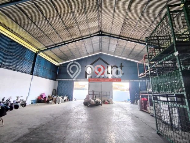 Unit Gudang Dijual di Grogol Sukoharjo Luas Bangunan 2000m2 Unit Gudang Dijual di Grogol Sukoharjo Luas Bangunan 2000m2