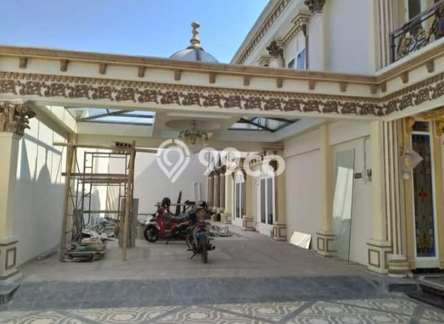 Rumah Eksklusif Dijual LT 431m2 di Banjarsari, Surakarta Rumah Eksklusif Dijual LT 431m2 di Banjarsari, Surakarta