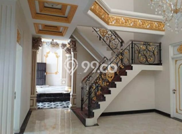 Rumah Eksklusif Dijual LT 431m2 di Banjarsari, Surakarta Rumah Eksklusif Dijual LT 431m2 di Banjarsari, Surakarta