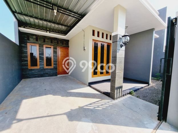 Rumah 2 KT 2 KM One Gate System di Colomadu, Karanganyar Rumah 2 KT 2 KM One Gate System di Colomadu, Karanganyar