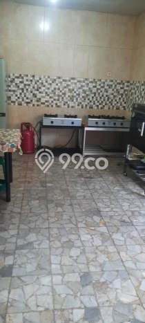 Dijual Cepat Rumah Favorit Siap Huni LB 200m2 di Pasar Kliwon, Solo Dijual Cepat Rumah Favorit Siap Huni LB 200m2 di Pasar Kliwon, Solo