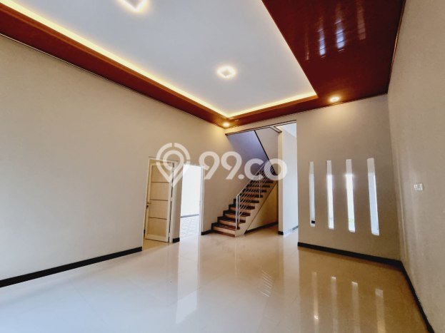 LOKASI PREMIUM! Rumah Strategis area Banjarsari, LT 162m² Bangunan 300m² LOKASI PREMIUM! Rumah Strategis area Banjarsari, LT 162m² Bangunan 300m²