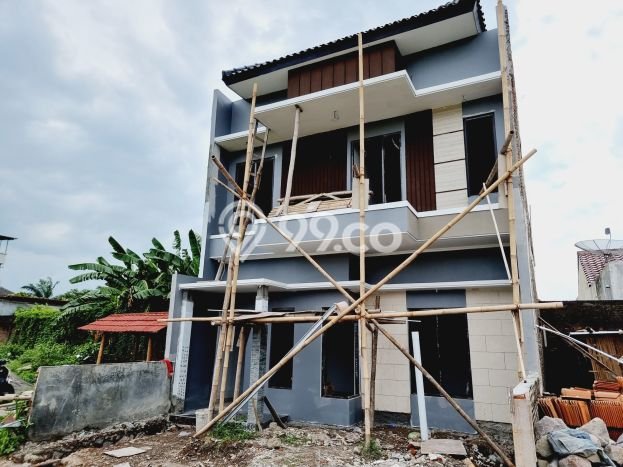 Rumah 3 KT 2 KM Newly Built di Lokasi Prestisius Colomadu, Karanganyar Rumah 3 KT 2 KM Newly Built di Lokasi Prestisius Colomadu, Karanganyar