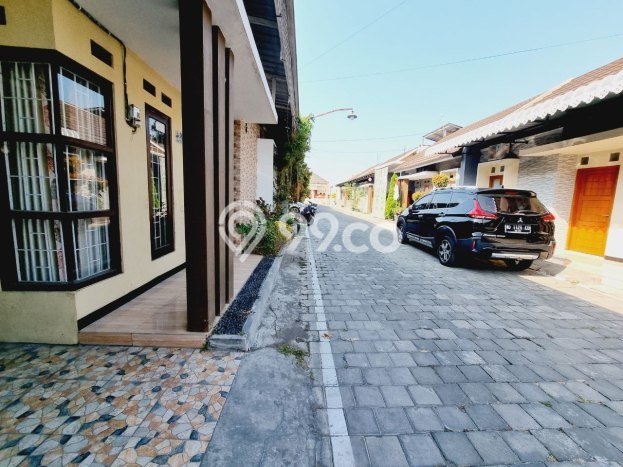 BEST PRICE! Rumah Berkualitas di Colomadu, Luas 70m² Bangunan 53m² BEST PRICE! Rumah Berkualitas di Colomadu, Luas 70m² Bangunan 53m²