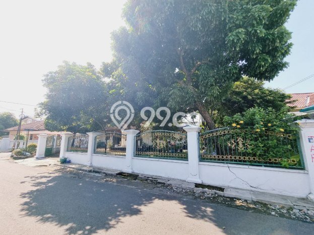 Rumah Mewah Dijual LT 681m2 di Banjarsari, Solo Rumah Mewah Dijual LT 681m2 di Banjarsari, Solo