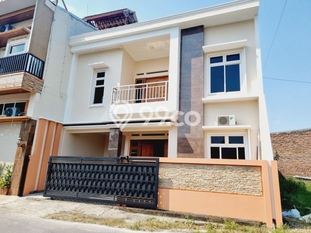 For Sale Rumah 4 Kamar Lokasi Strategis Bagus dan Strategis di Baki For Sale Rumah 4 Kamar Lokasi Strategis Bagus dan Strategis di Baki