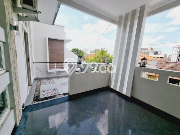 Dijual Rumah Premium dengan Fasilitas Sekitar Lengkap di Banjarsari, Solo Dijual Rumah Premium dengan Fasilitas Sekitar Lengkap di Banjarsari, Solo