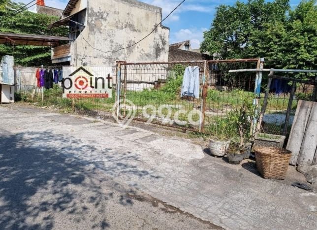 Tanah Dijual Lokasi Banjarsari, Surakarta dengan Luas Tanah 227m2 dan Status SHM Tanah Dijual Lokasi Banjarsari, Surakarta dengan Luas Tanah 227m2 dan Status SHM