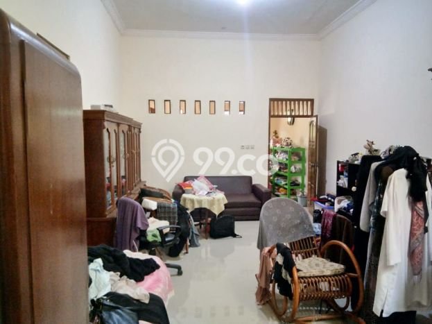 SPECIAL PRICE! Rumah Asri di Banjarsari, LT 575m² LB 450m² SPECIAL PRICE! Rumah Asri di Banjarsari, LT 575m² LB 450m²