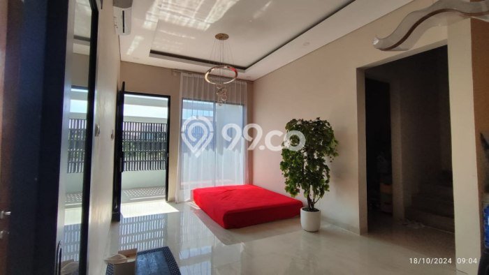 Dijual Cepat Rumah Bagus Siap Huni LB 180m2 di Colomadu, Karanganyar Dijual Cepat Rumah Bagus Siap Huni LB 180m2 di Colomadu, Karanganyar