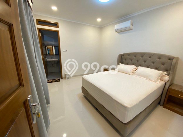 Rumah Eksklusif Siap Huni LT 372m2 di Laweyan, Surakarta Rumah Eksklusif Siap Huni LT 372m2 di Laweyan, Surakarta