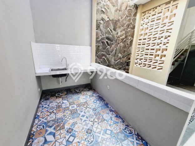 Rumah Luas Asri 3 KT Siap Pakai di Mojosongo Surakarta Rumah Luas Asri 3 KT Siap Pakai di Mojosongo Surakarta