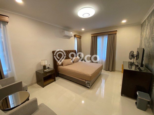 Rumah Eksklusif Siap Huni LT 372m2 di Laweyan, Surakarta Rumah Eksklusif Siap Huni LT 372m2 di Laweyan, Surakarta