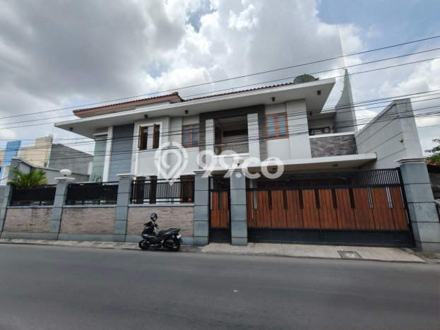 Rumah SUPER MEWAH! area Colomadu, Karanganyar, LT 360m2m² LB 660m2m², BISA KPR Rumah SUPER MEWAH! area Colomadu, Karanganyar, LT 360m2m² LB 660m2m², BISA KPR
