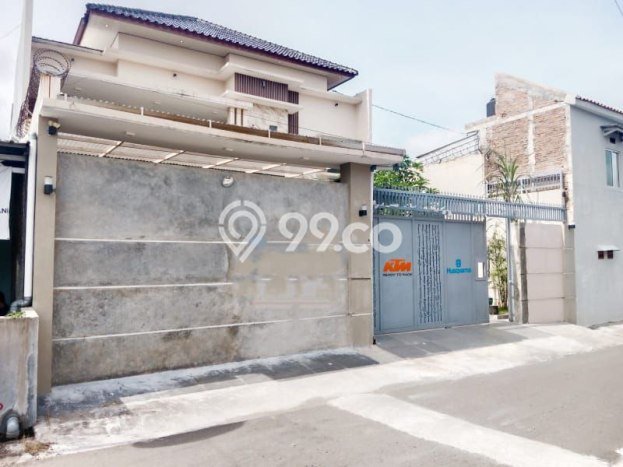 Dijual Rumah Elit Exclusive di Banjarsari, Surakarta Dijual Rumah Elit Exclusive di Banjarsari, Surakarta