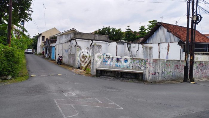 Kavling Tanah Dijual di Laweyan Surakarta Spesifikasi 214m2 Kavling Tanah Dijual di Laweyan Surakarta Spesifikasi 214m2